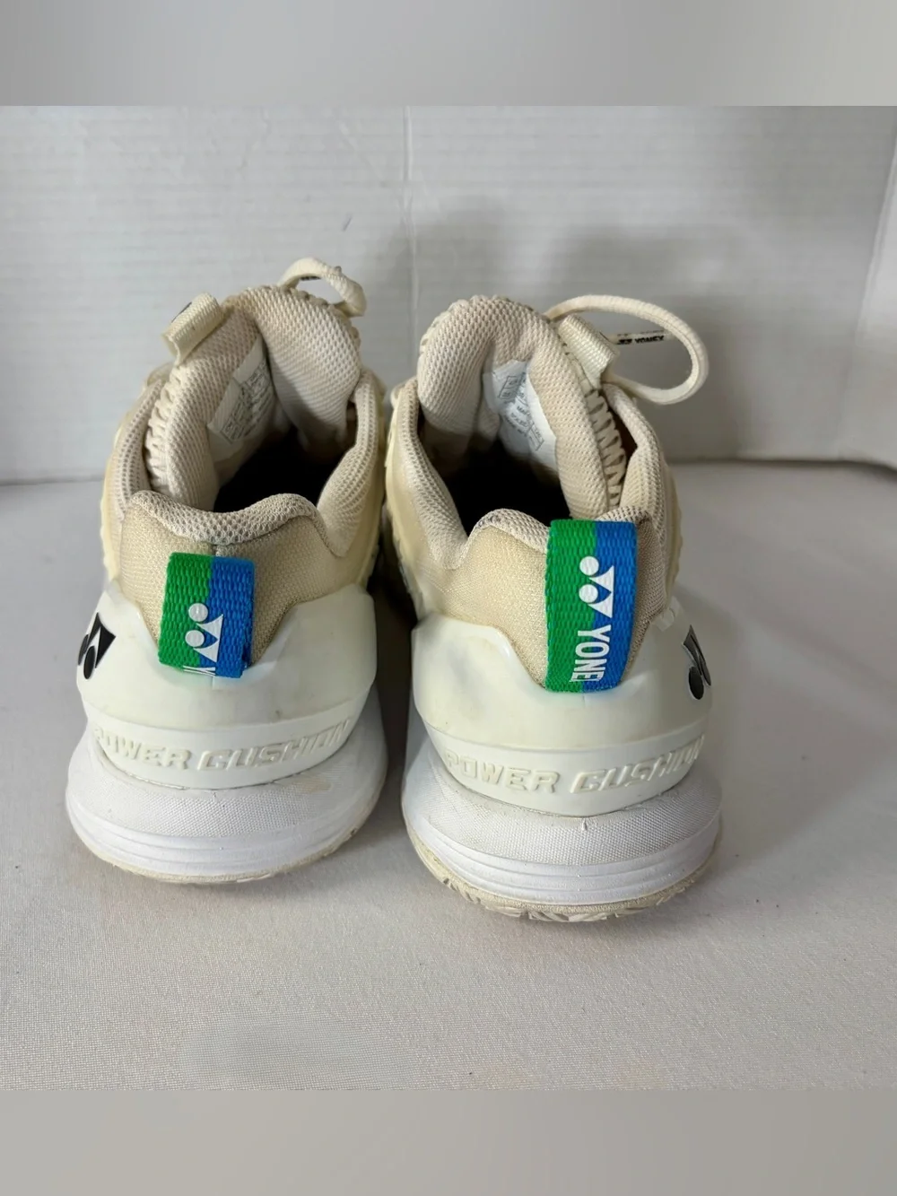 Yonex Power Cushion Eclipsion 3 Tennis Shoes in Off-White women's 8.5 mens 7